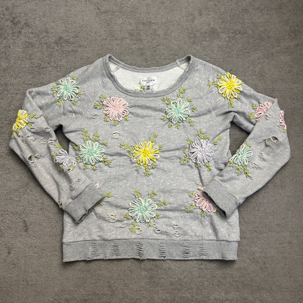 Anthropologie Artisan De Luxe Distressed Sweatshirt Floral Yarn Embroidery RARE - Picture 2 of 9